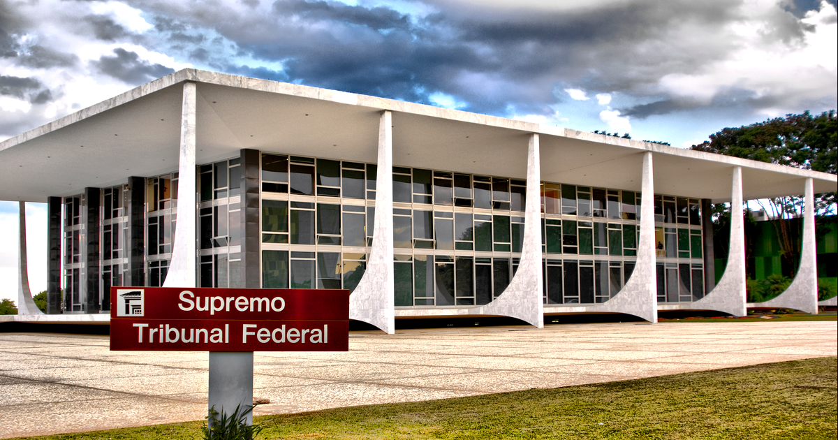 Palácio do Supremo Tribunal Federal on Praça dos Três Poderes, Brasília. Photograph by Ricardo via Wikimedia Commons. CC BY 2.0.