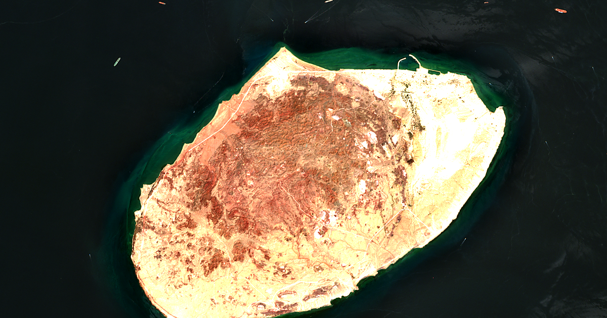 Larak Island in the Strait of Hormuz, Copernicus Sentinel-2C true-color, 12 April 2025. Island-centered window of the place named in the 30 August 2026 strike. Contains modified Copernicus Sentinel data 2025.